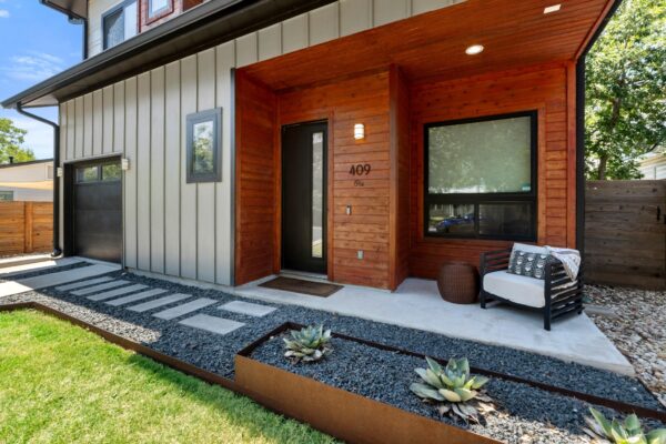 409 W 55th 1/2 St #1, Austin