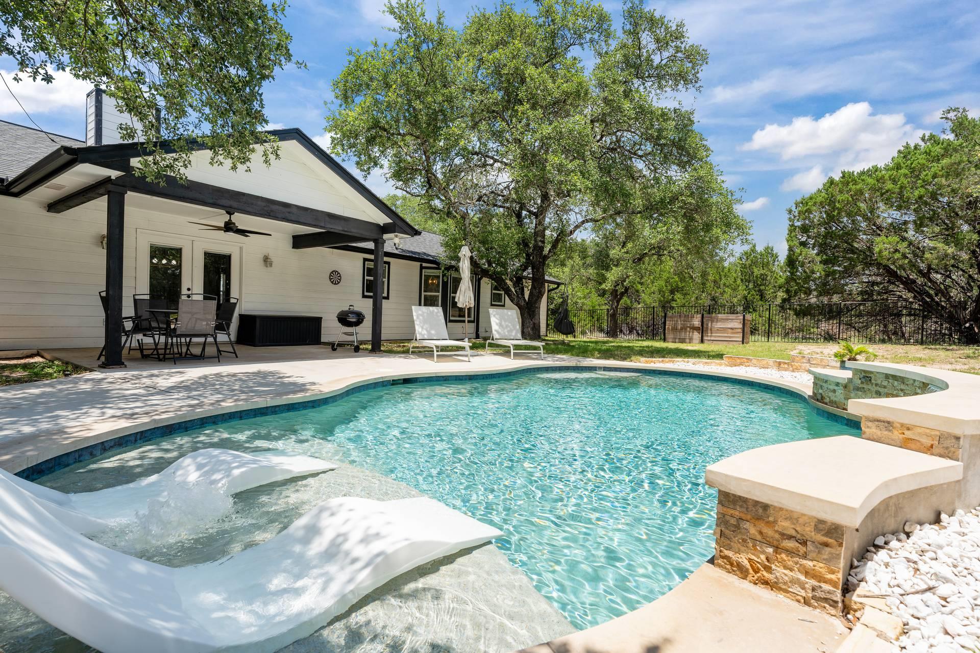 21413 Patton Ave, Lago Vista, TX 78645