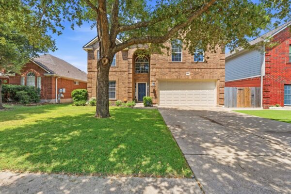 8703 Priest River Dr, Round Rock