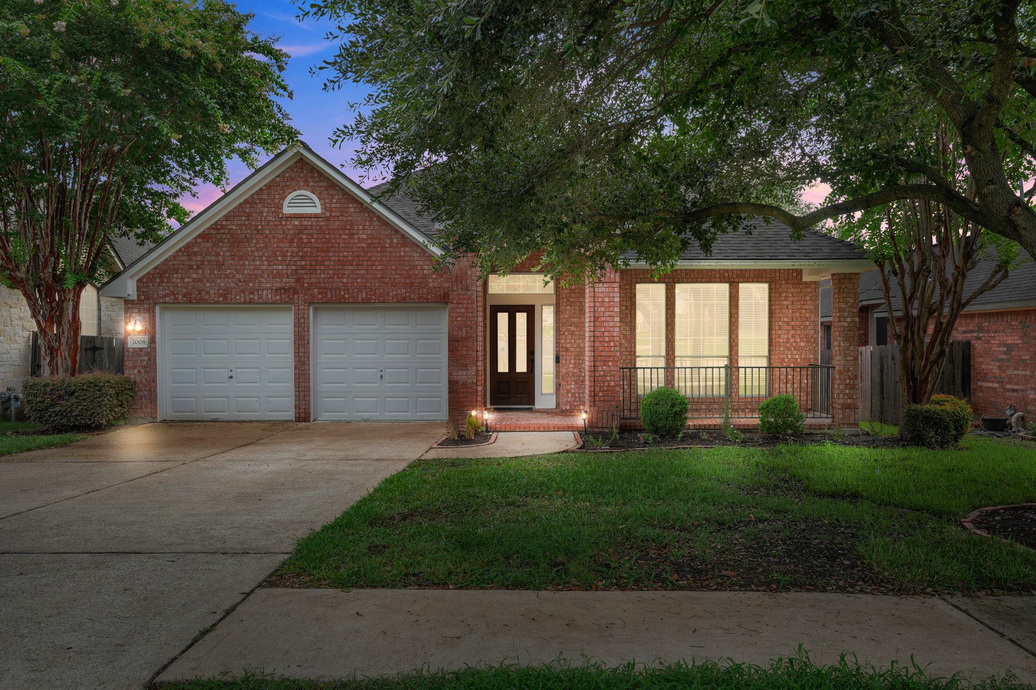 7008 W Magic Mountain Ln, Round Rock, TX 78681