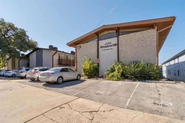 2404 Longview St #105, Austin