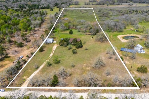 491 Herron Trl, McDade