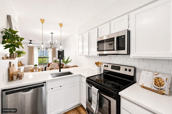 2215 Post Rd #1039, Austin