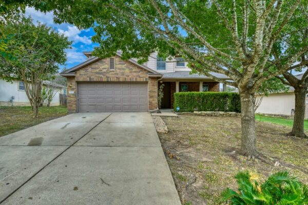 399 Paddington Dr, Kyle