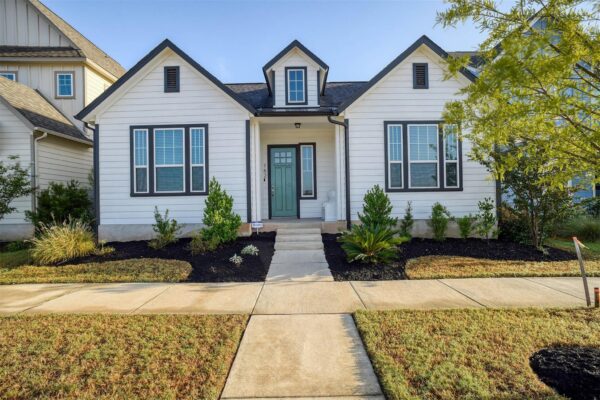 162 Adelton Blvd, Bastrop