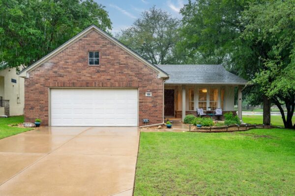 106 Elderberry St, Georgetown