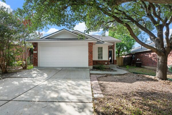 2205 Ada Ln, Round Rock