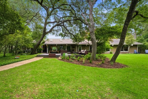 32 Sundown Pkwy, Austin