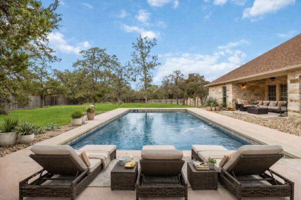 167 Winchester Rd, Bastrop
