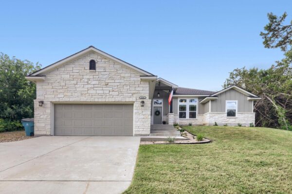 6101 Cimmaron Trl, Lago Vista