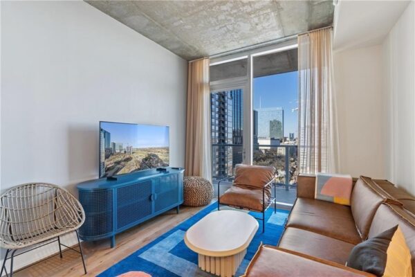 48 East Ave #2703, Austin