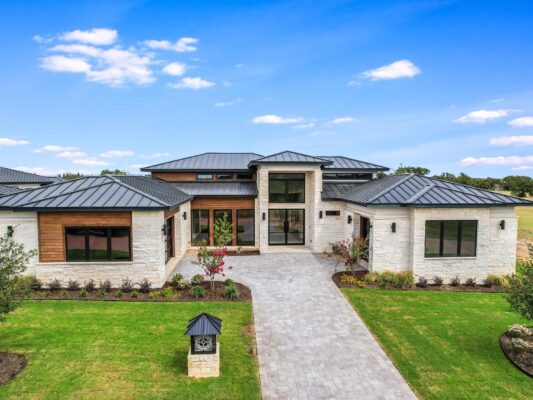 109 Island Ct, Horseshoe Bay