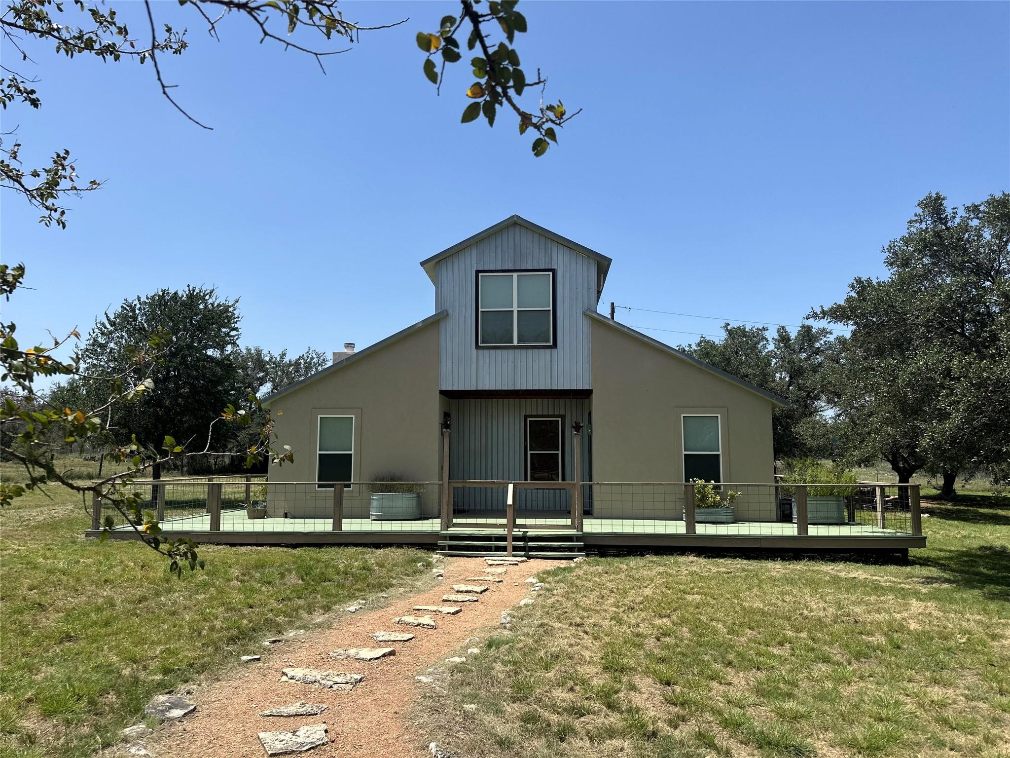 332 Turkey Dr Rd, Dripping Springs, TX 78620