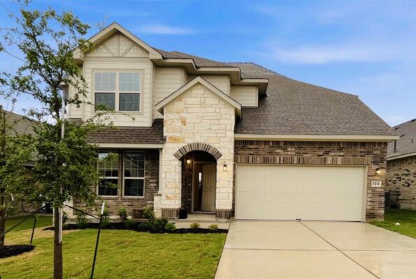 144 Falkland St, Hutto