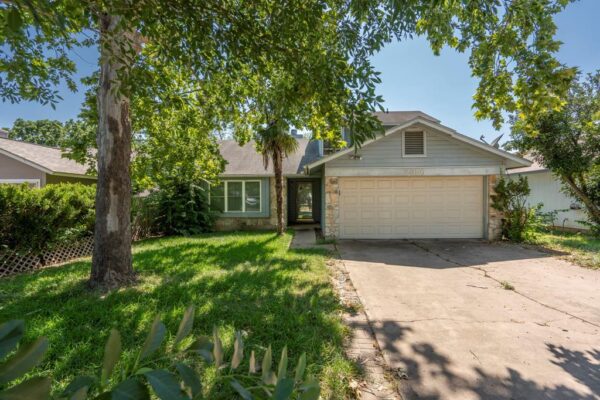 2656 Piping Rock Trl, Austin