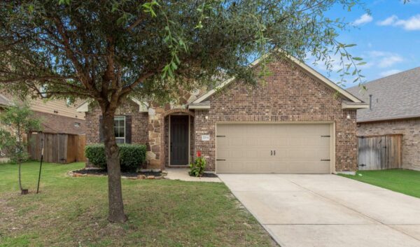 2704 Santa Ana Ln, Round Rock