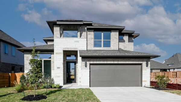 523 Prickly Poppy Loop, Kyle