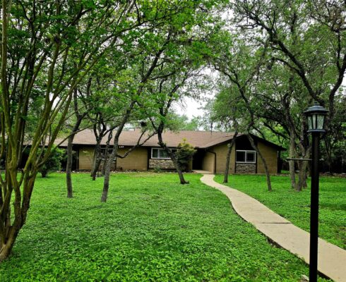 817 Willow Creek Cir, San Marcos