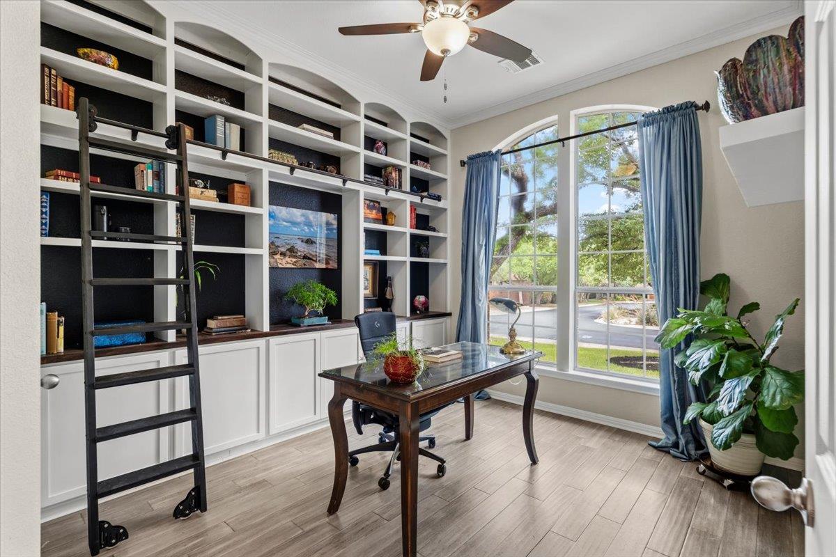 12811 Mcnelly Trl, Austin