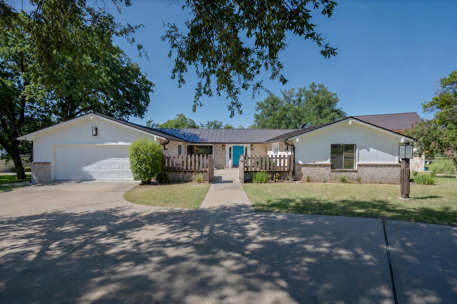 101 Third Sid None W, Horseshoe Bay, TX 78657
