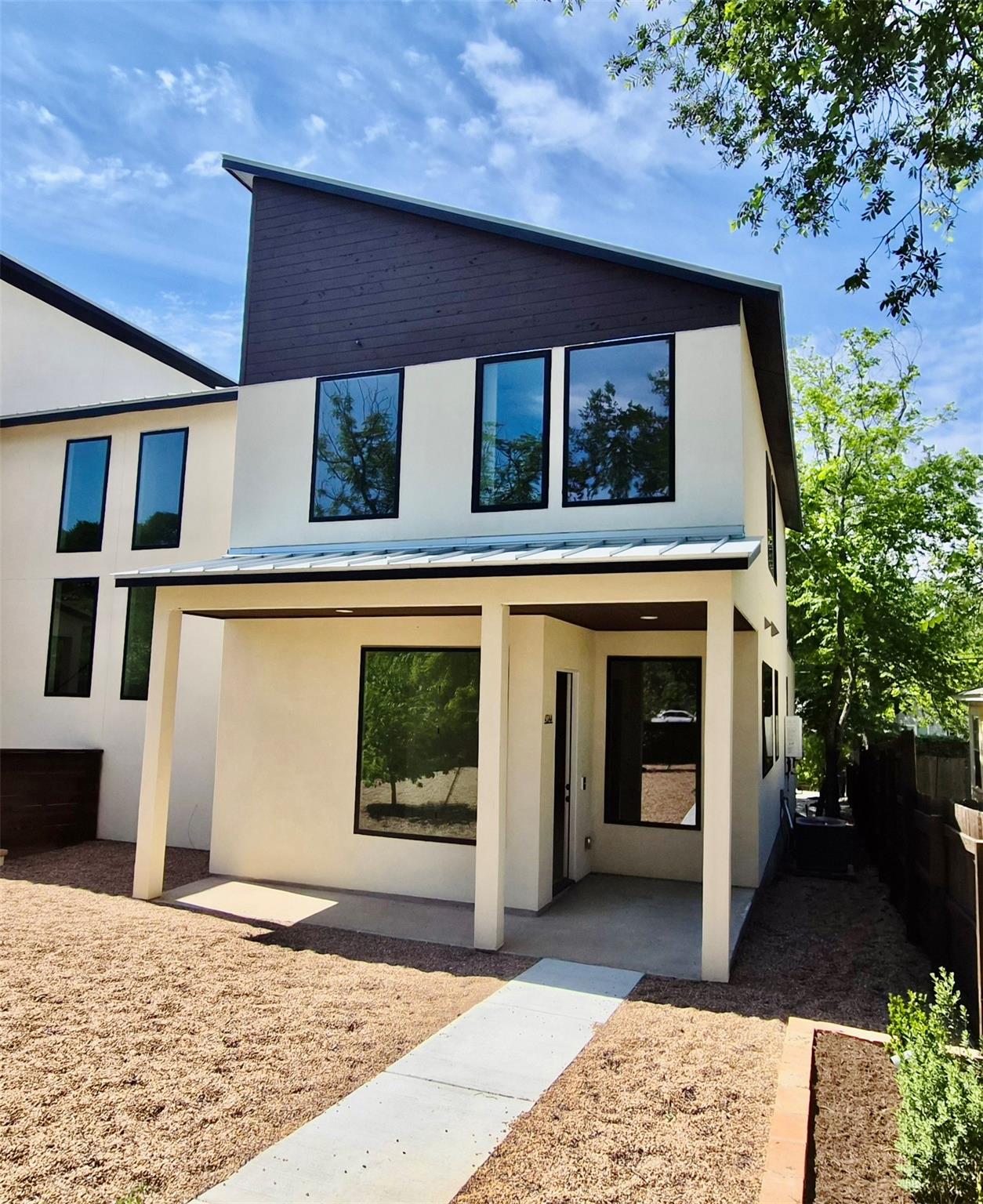 4324 Airport Blvd #A, Austin, TX 78722