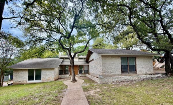 7509 Hart Ln, Austin