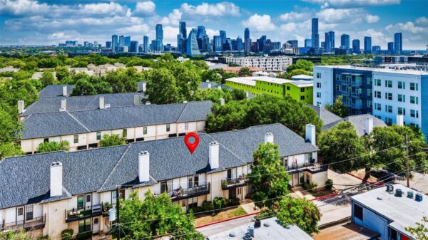 1307 Kinney Ave #140, Austin
