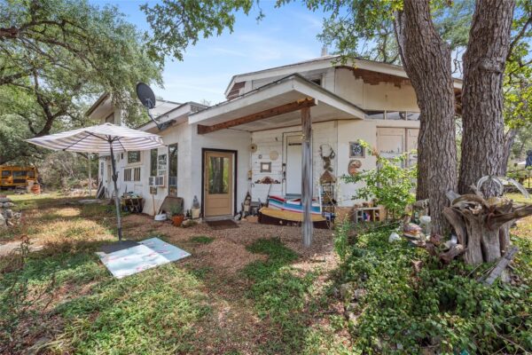 501 Limestone Ln, Driftwood