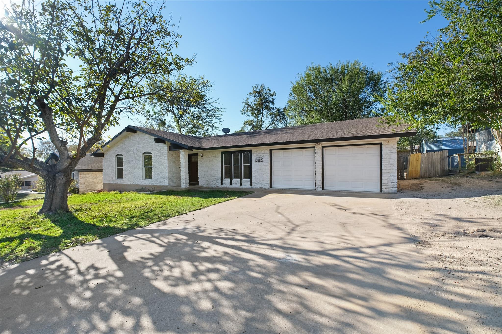 1107 Rebbeca Dr, Austin, TX 78758