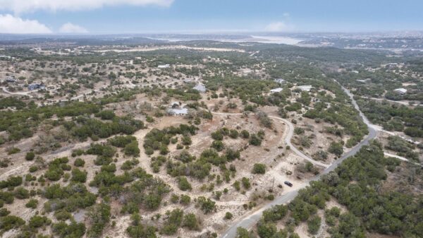 21418 Kathy Ln, Spicewood