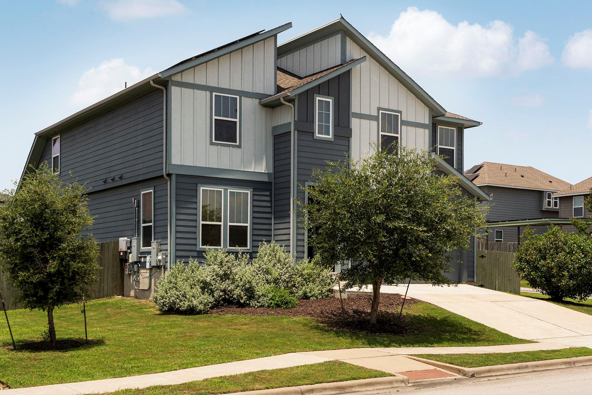 16601 SUMPTUOUS Dr, Manor, TX 78653