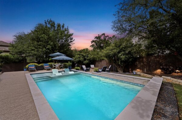16032 La Rosa Dr, Austin