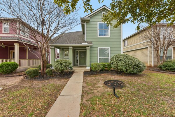 811 Craters Of The Moon Blvd, Pflugerville