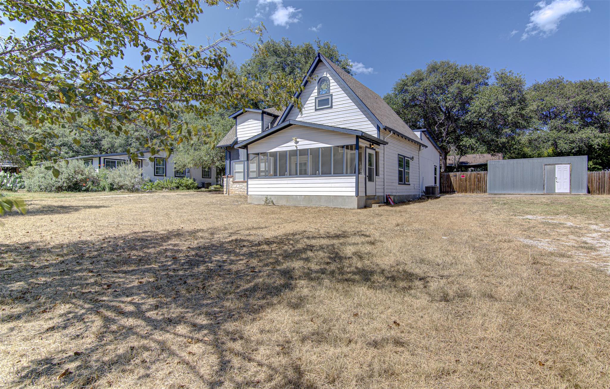 17308 E Darleen Dr, Leander, TX 78641