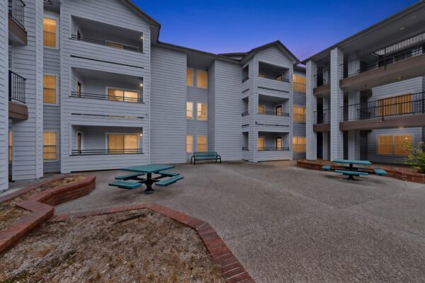 501 W 26th St #224, Austin