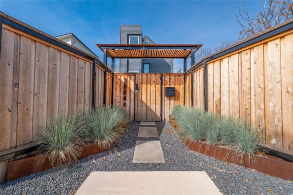 2004 Chestnut Ave #1, Austin