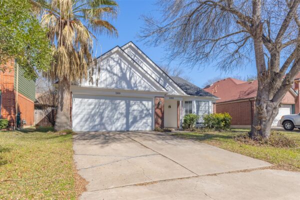 1100 Briargate Dr, Austin
