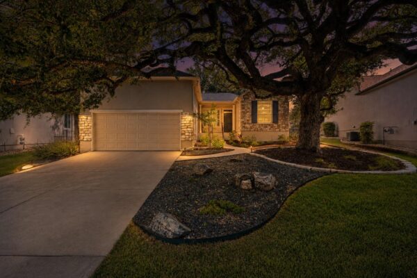 102 Verbena Dr, Georgetown