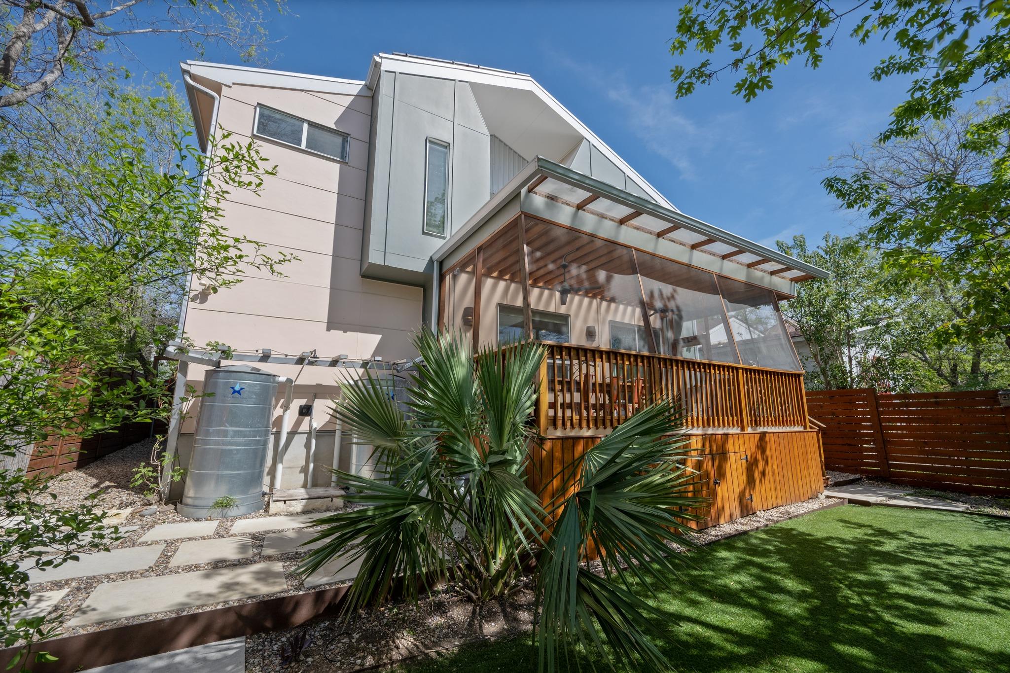 1903 E 17th St #A, Austin, TX 78702