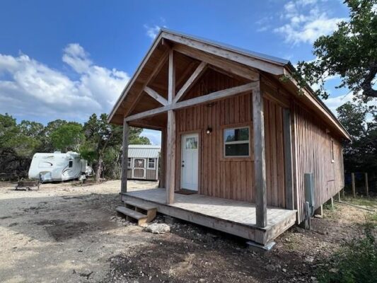 417 Prochnow Rd, Dripping Springs
