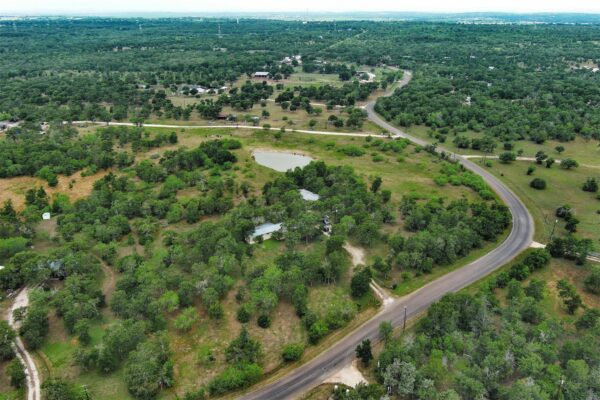 339 Elm Forest Loop, Cedar Creek