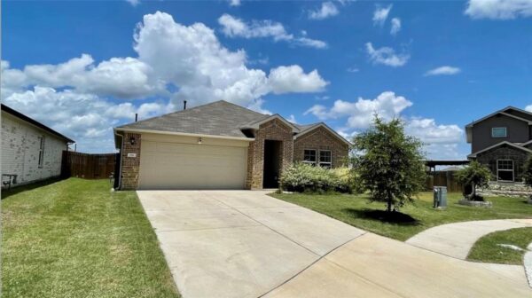 156 Medinah Ln, San Marcos