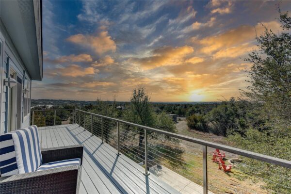 109 Vista Oaks Dr, Dripping Springs