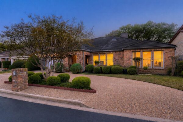 10904 Legends Ln, Austin