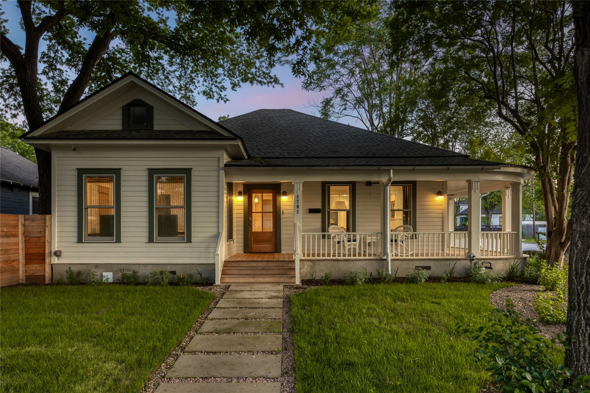 1701 Willow St, Austin, TX 78702