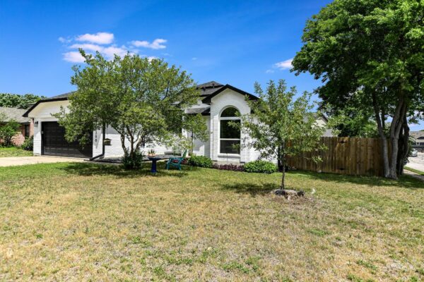 2208 Mimosa Trl, Round Rock