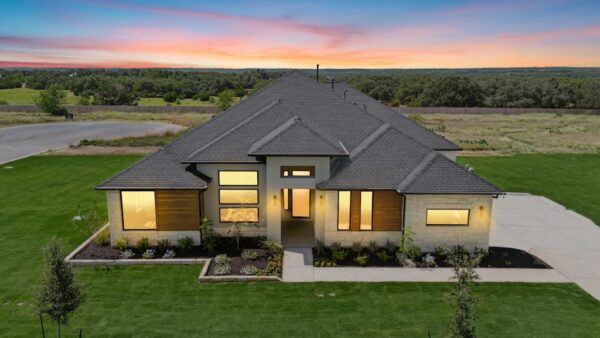 2677 Pale Branch Dr, Leander