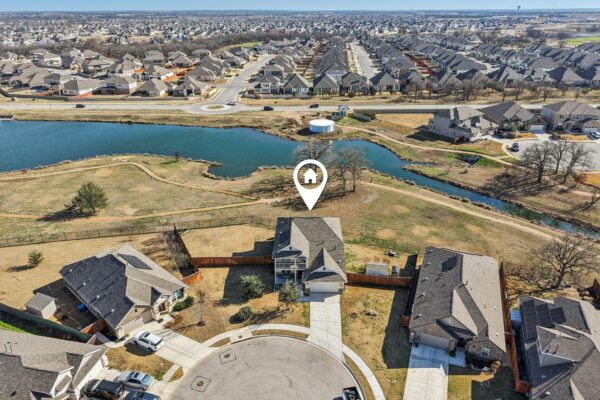 208 Locklin Dr, Liberty Hill