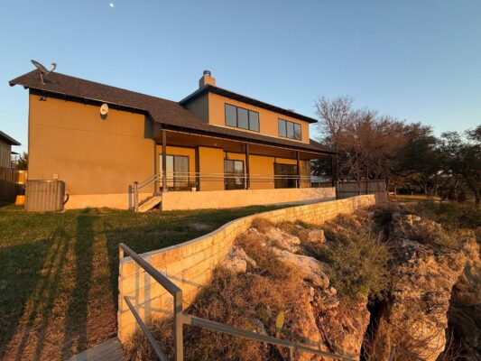 24423 Pedernales Dr, Spicewood