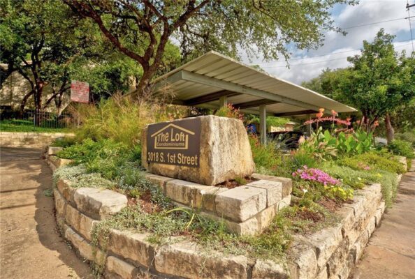 3018 1st St #109, Austin